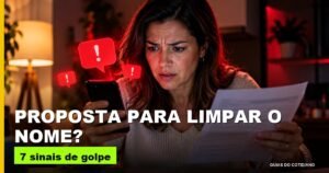 Mulher desconfiada olhando mensagens de alerta no celular enquanto segura um boleto